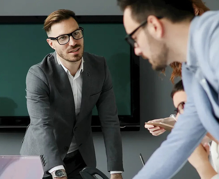 Tanışma ve İlk İletişim